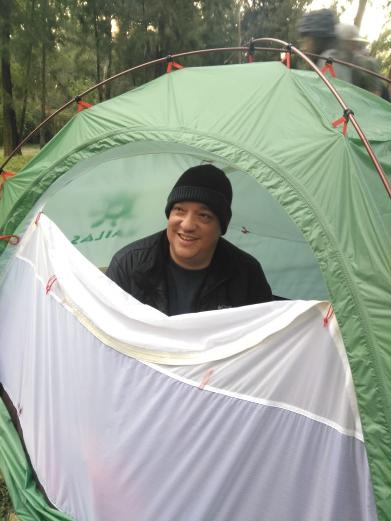 JorgeBarraganL's tweet photo. Despertando en el Bosque de Los Colomos con una Helada mañana.
Las transmisiones cesarán, debido a que no encuentro electricidad.
#EESA2018
#Scouts https://t.co/WDqcNQv9fJ
