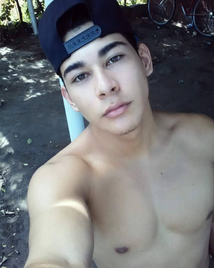 RegioSurMty's tweet photo. Guapo 😍 https://t.co/8hq9HEkQBj