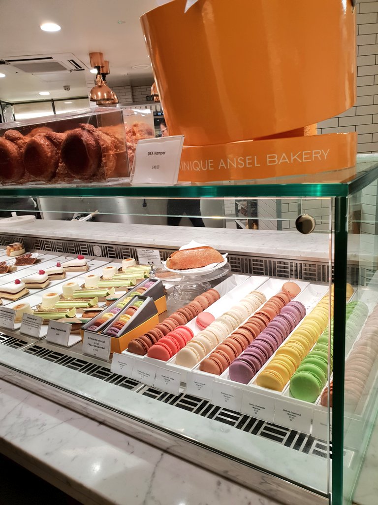 Dominique Ansel, innovative desserts, known for cronuts, frozen smores, n cookie shots, down the road from Peggy Porschen and a 2min walk from Victoria !!!