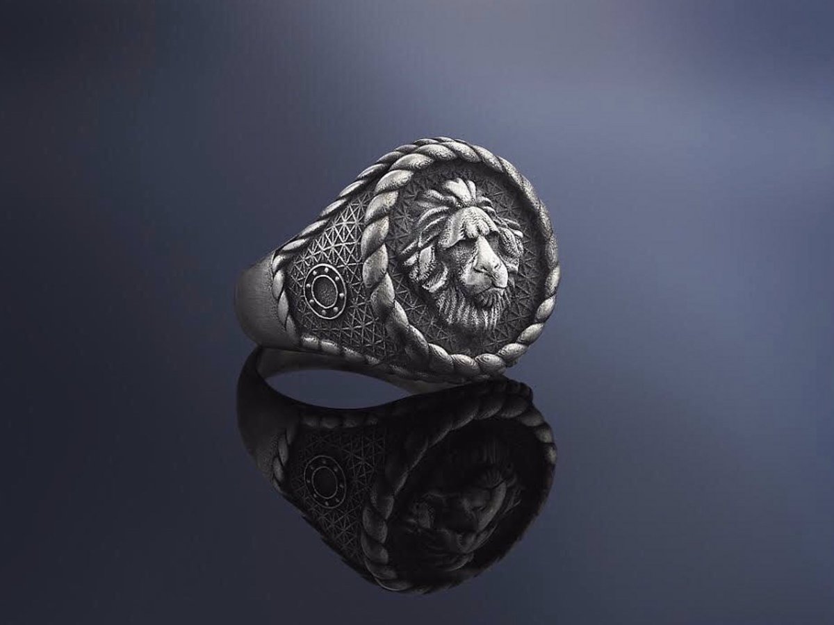 Atolyestone's tweet photo. Our Bestseller | Imperial Leo Ring in Silver available at https://t.co/eenYHBd964 [ Worldwide Shipping ] #mensring #blackfriday #atolyestone #leoring #lionring #bestgift https://t.co/Z1Vd4TcaHH