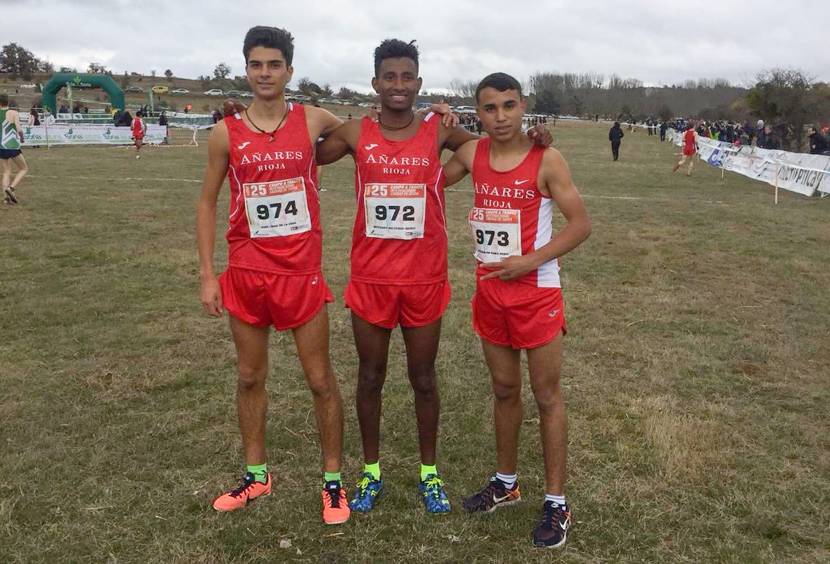 El Añares Rioja se ha proclamado vencedor por equipos en el Cross Internacional de Soria en categoría masculina.

Juan Loma 5º Junior
