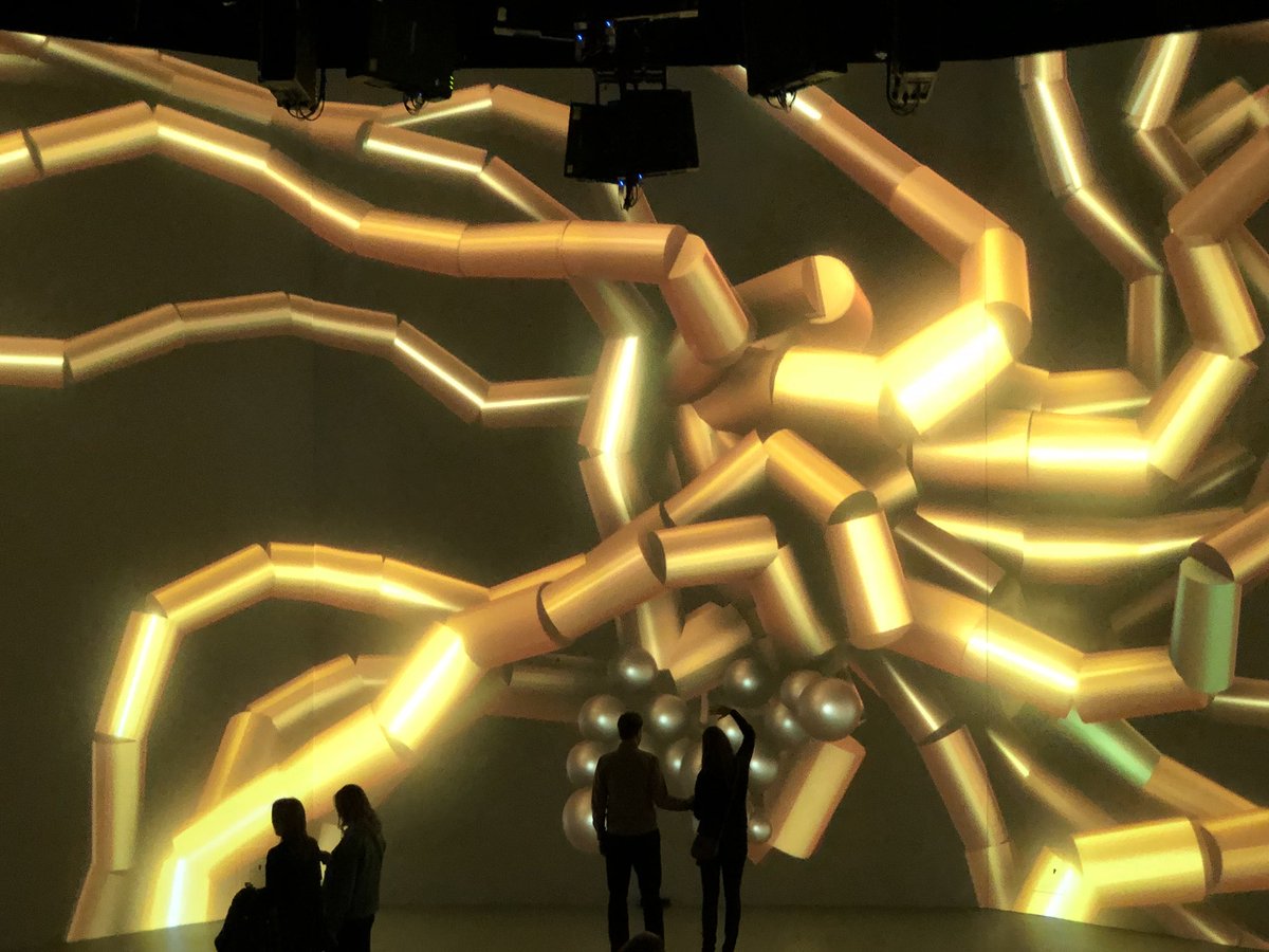kakelkeating's tweet photo. Interacting with “The Creature” by @marpi_ @artechouse https://t.co/FX3i3H1iNz