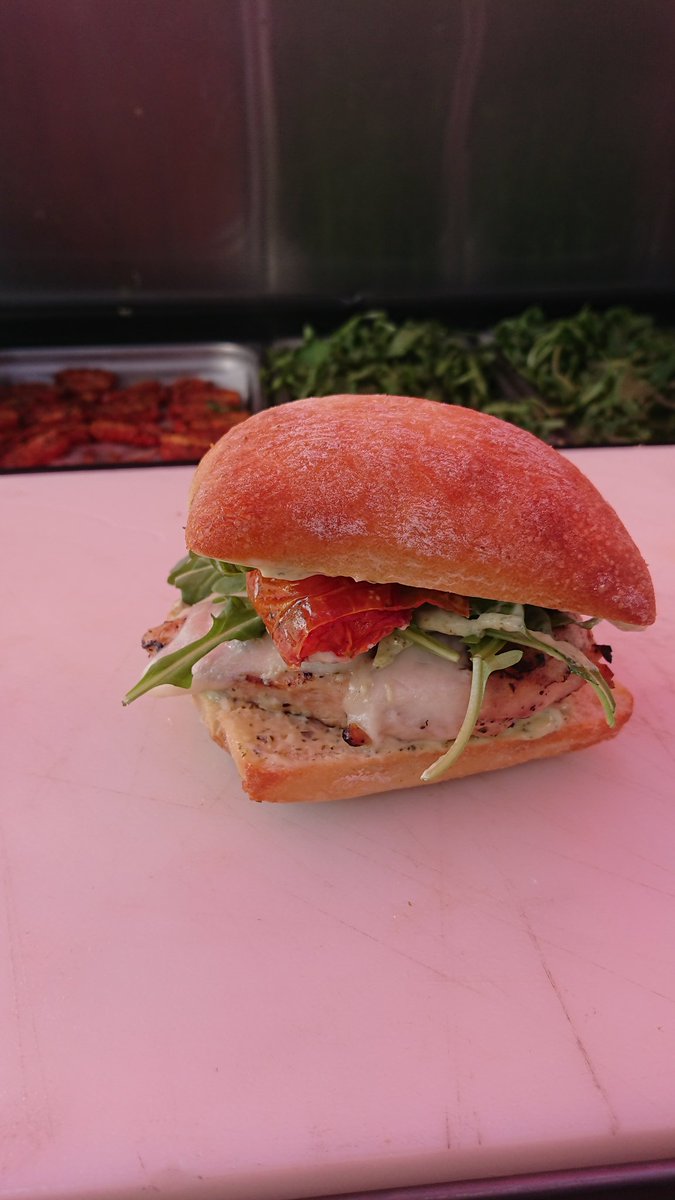 PrimetimeGrill's tweet image. The Primetime Grill is open at State Farm Stadium for the @AZCardinals vs @Raiders game today! Come see us and try our specials: the Thanksgiving on a Bun sandwich, or the Tuscan Chicken Sandwich. #Primetime #Grill #NFL #Tailgate #Brat #pork #Burgers #chicken