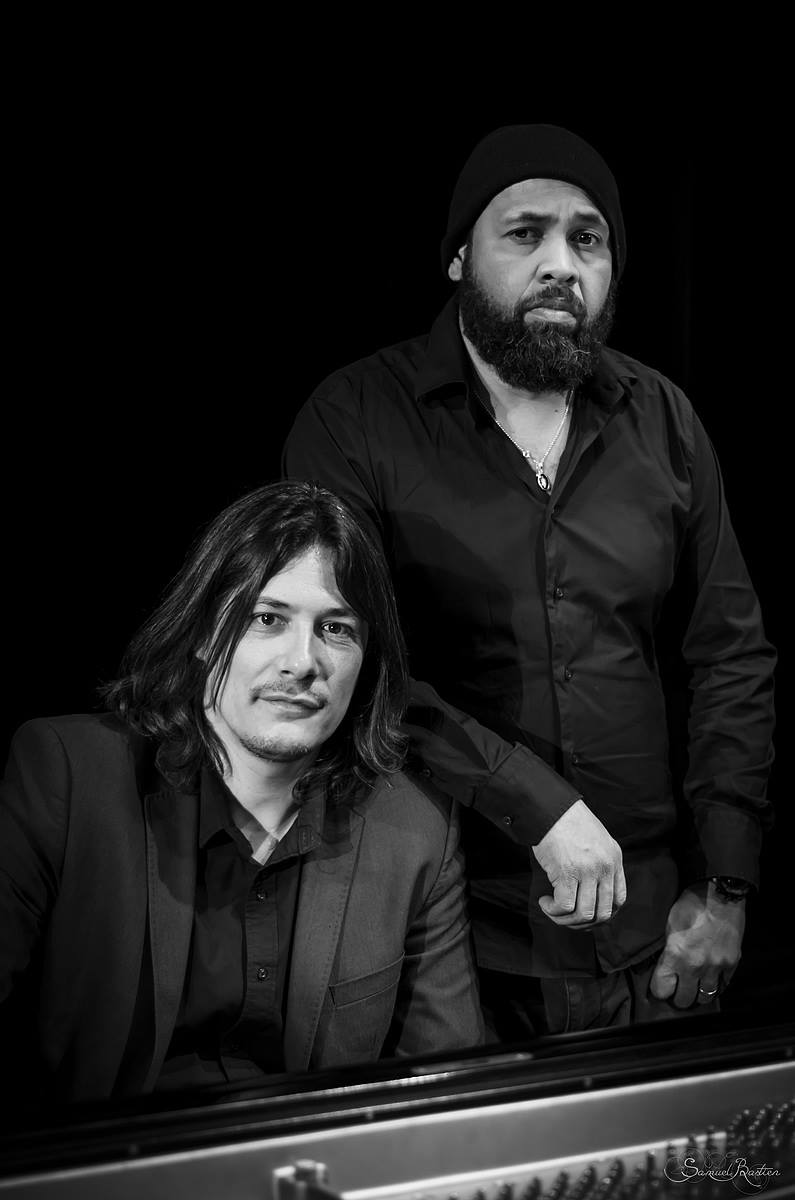 SebDamiani's tweet photo. L&D 😉
#hiphop #operap #album #piano #pianotrap #opera #beatmaking #Mrfuego #Jidma #Saknes #Trabendo #trap #boombap #projets #cparti #studio https://t.co/D8uTHCqJh9