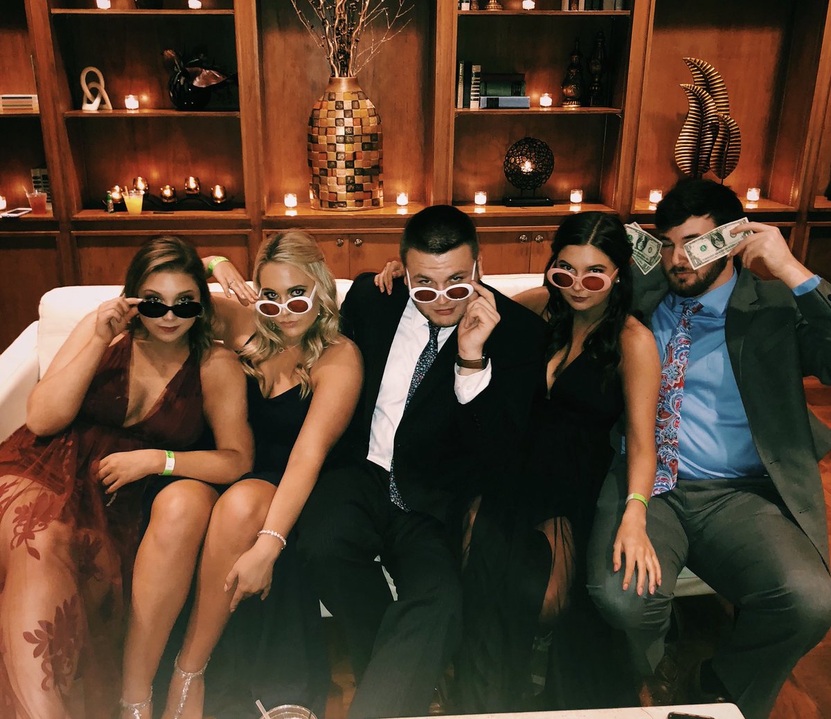 alliepope10's tweet photo. Can we relive last night please? #SeniorFormal 🥂❤️ https://t.co/gX8741rcB3