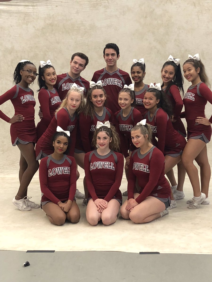 4th place  in Large coed at the 2018 states!! 🎀💪🏻