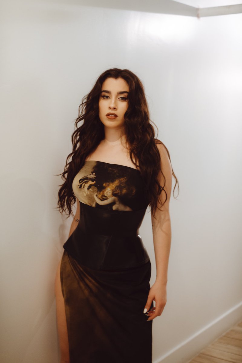 LaurenJauregui's tweet photo. https://t.co/JiH5gVD446