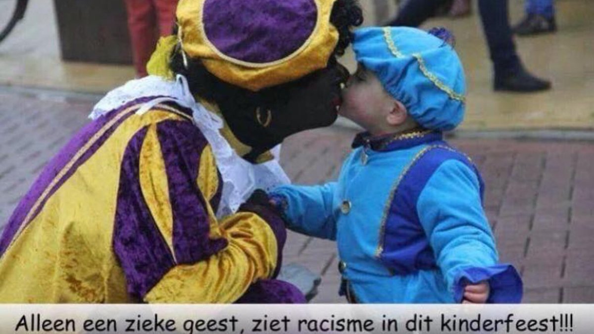 Cruzer_Antwerp's tweet photo. @DalillaHermans #sinterklaas #zwartepiet https://t.co/ww2s1aWcCN