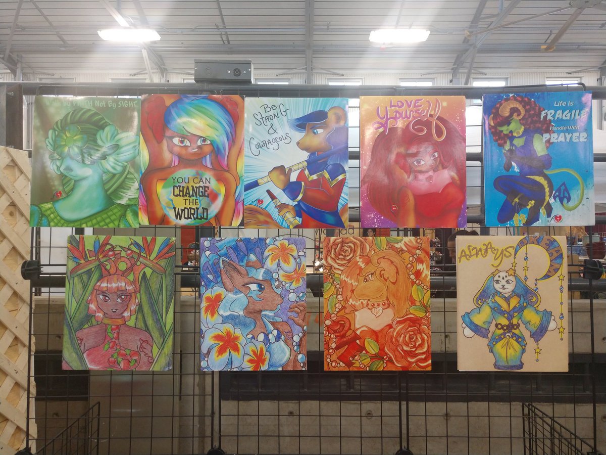 angelicempyress's tweet photo. Having a blast at #FunkyFinds !! https://t.co/77hxaGNS0h