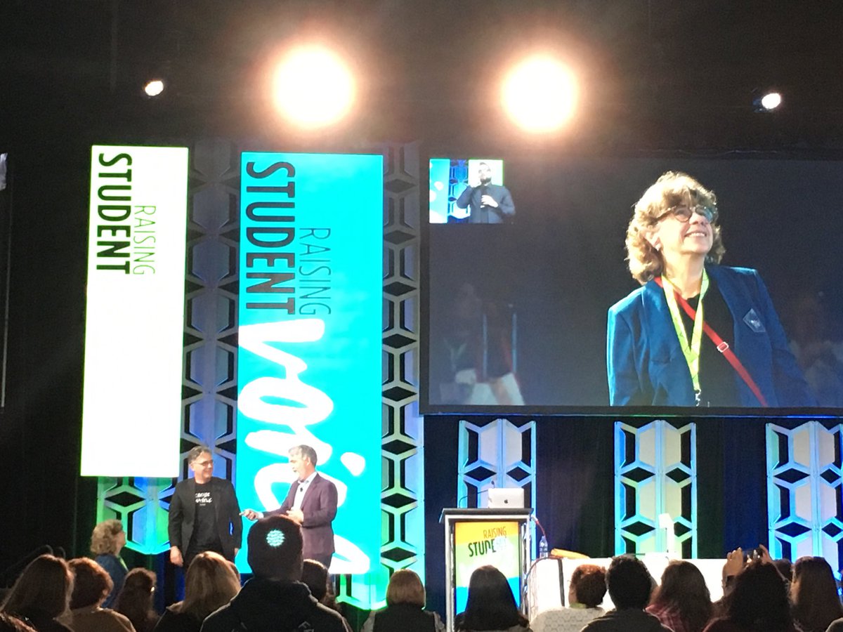 teacherman82's tweet photo. Incredible, unplanned moment at #NCTE18: Peter &amp; Paul Reynolds’ high school English teacher is here in the audience. 😊 Peter thanked her for being a creative teacher. https://t.co/1aTWOq349p