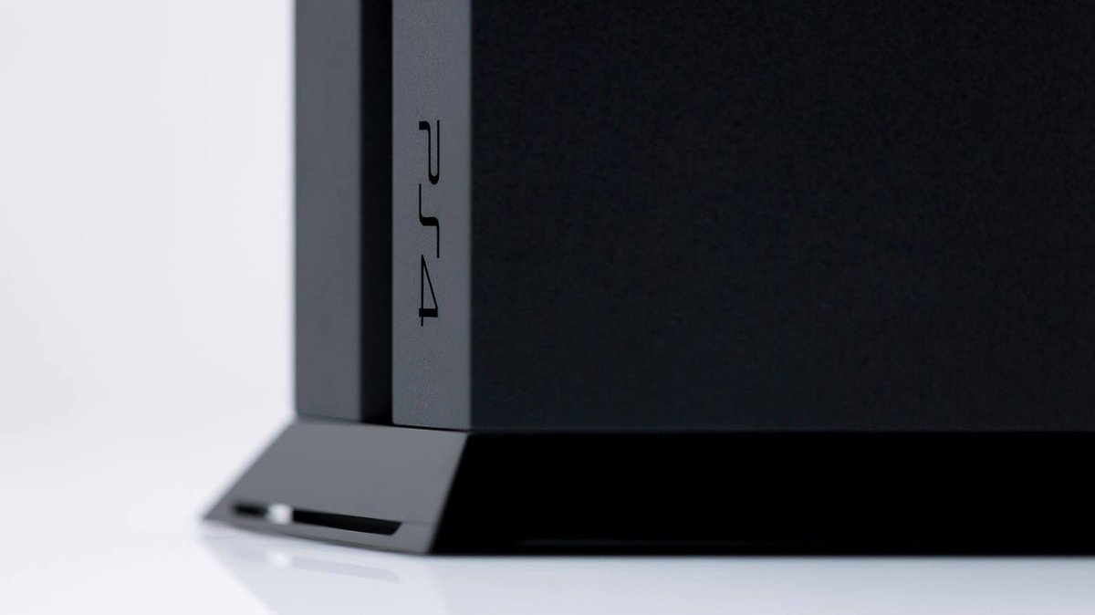 PlayStation tweet picture