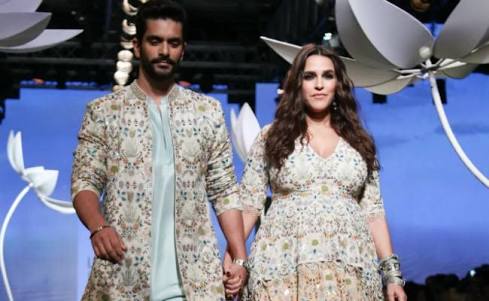 theylens's tweet photo. It's A Girl For Neha Dhupia, Angad Bedi. Congratulations To The New Parents! Congratulations to the new parents, @NehaDhupia and @Imangadbedi . #NehaDhupia #AngadBedi https://t.co/vCGB7cqhQh