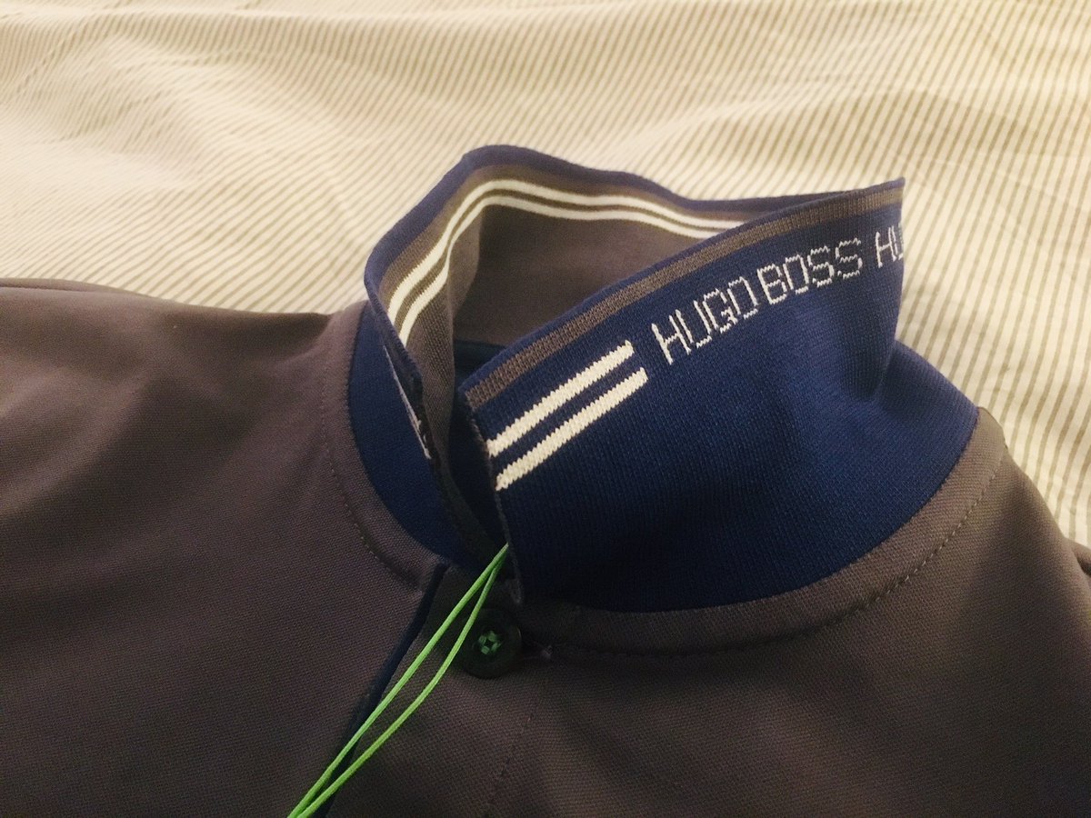 glasgowclothes's tweet photo. This Hugo Boss polo is an absolute cracker, maybe a wee Christmas cracker to wear on the day 😉! It has lovely detail under the collar so you can wear it up or down - DM or email | #hugoboss #designer #glasgow #glasgowlife #glasgowfashion #fashion #discount #christmasiscoming https://t.co/sY9K4n3cS4