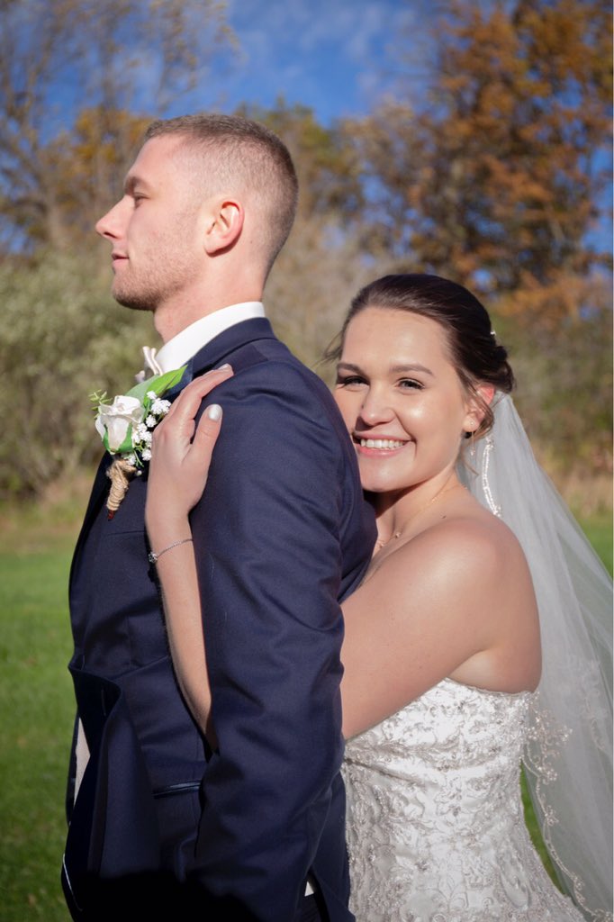 SDefatte's tweet photo. Got a sneak peak today at our wedding photos 😍 https://t.co/XJC0bzL0AY