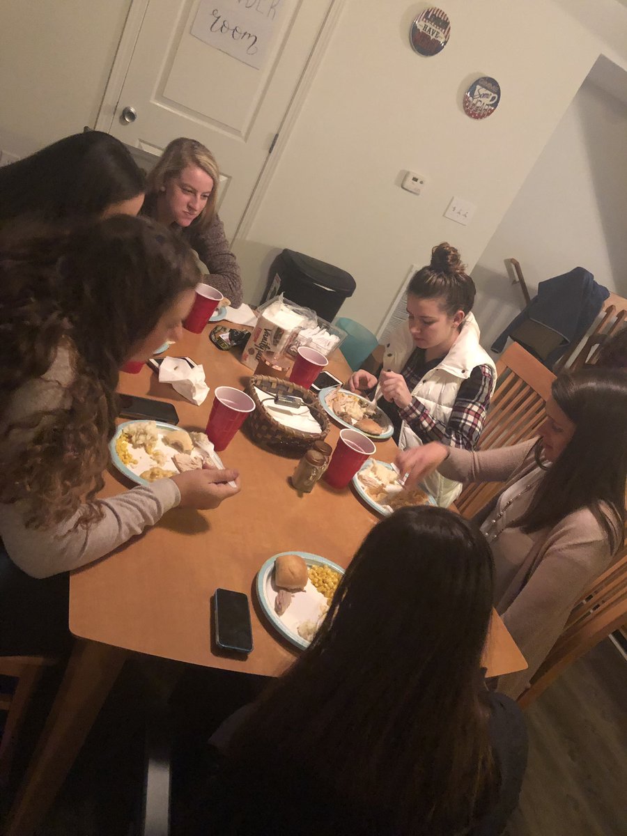 EMU SOFTBALL tweet media