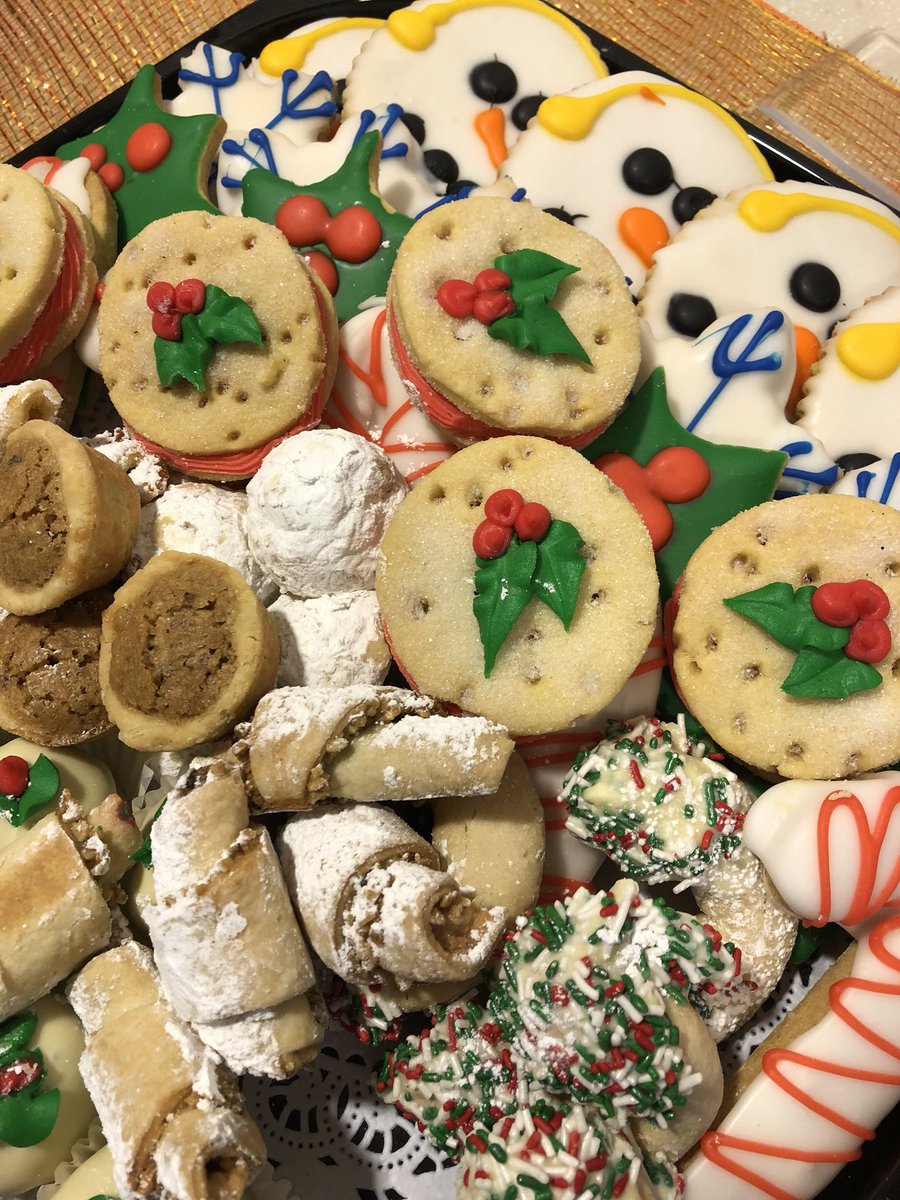 edgarsnyder's tweet photo. Thanksgiving came early! Our law firm family celebrated the holiday early last week with a non-traditional Thanksgiving lunch (tacos!) and some holiday treats. https://t.co/e0kmrS4ljT