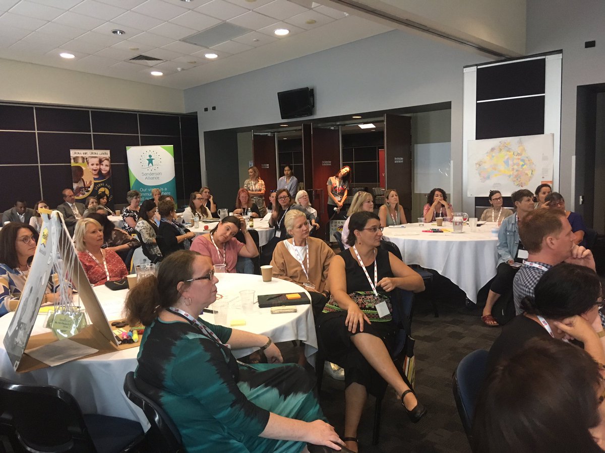 tomasdotbiz's tweet photo. The #OCconnect room at #changeFest18 @Opp_Child @ChangeFest18 https://t.co/VE8kj1l3nn
