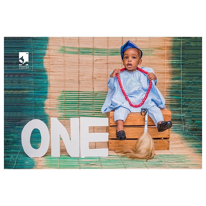 GbemigaAugust's tweet photo. Happy 1st Birthday A Y O M I D E A A R O N S H O L A B I....๐ฐ๐๐
#gbemigaaugustkids #babyshoot #babyphotography #themedshoot #theme #birthday
PS: Kindly show Us some love on Our INSTAGRAM handle: @gbemigaaugustkids .... Like..Share...Tag...Follow...Refer Us ๐๐๐ https://t.co/mOfvXGoCmo