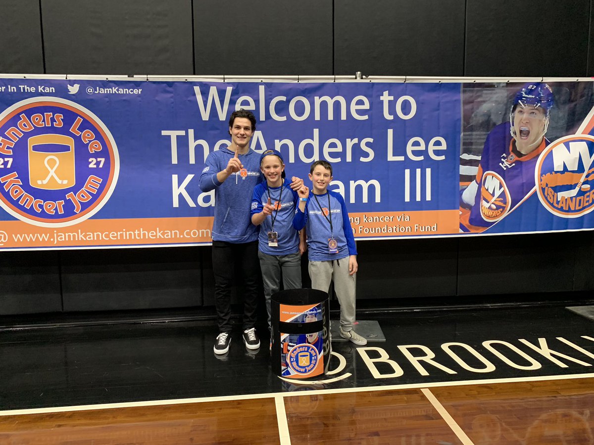 Your third annual <a href="/leeberr09/">Anders Lee</a> Kan Jam champs! 🏆