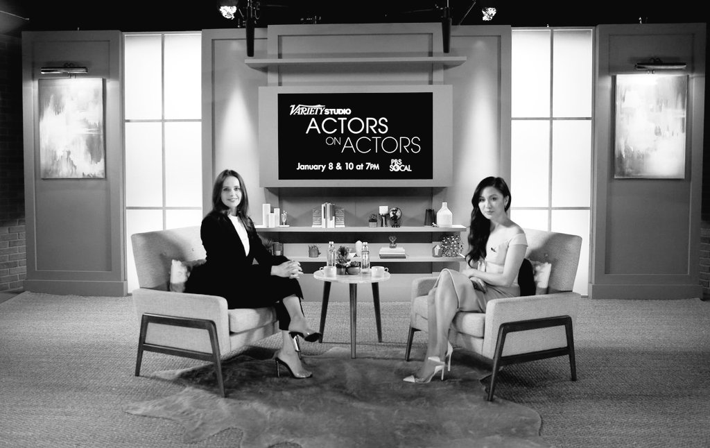 badpostfelicity's tweet photo. Felicity Jones and Constance Wu at variety's actors on actors. 🌟💚 https://t.co/Xx1lW0cgbj