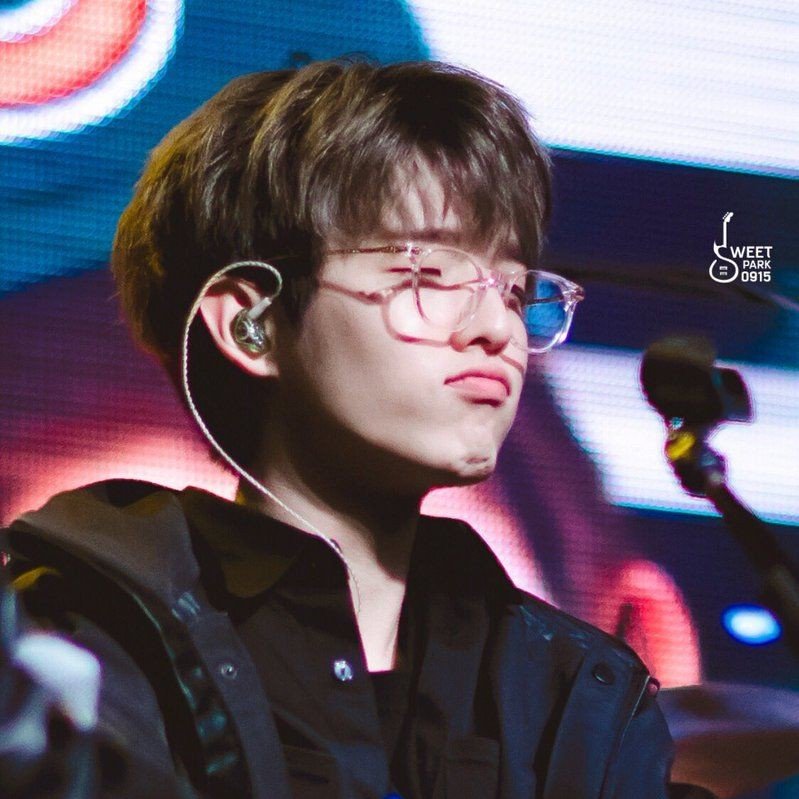 rinday6_'s tweet photo. 🎶Sugarpie, honeybunch
You know that I love you
I can't help myself
I love you and nobody else

#Day6 #Jae #StopbeingCute #NoBadAngle #EveryLittleThing
#YouAreGreat #AppreciationPost
#NewProfilePic https://t.co/SSEeqrw8Du