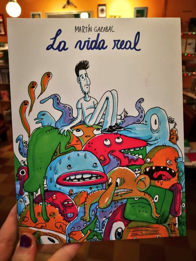 VolcanAzul's tweet photo. @martingarabal te queremos un montón y te estábamos esperando 💖 @waicomics ✏️📄🖌️ https://t.co/daKSYj98gm