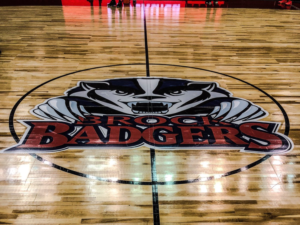 TyHarrison92's tweet photo. 👀 from #PaintMeridianRED 🏀❗️

#WeAreBadgers🐾🅱️  #BrockU https://t.co/MrMswmsYpi