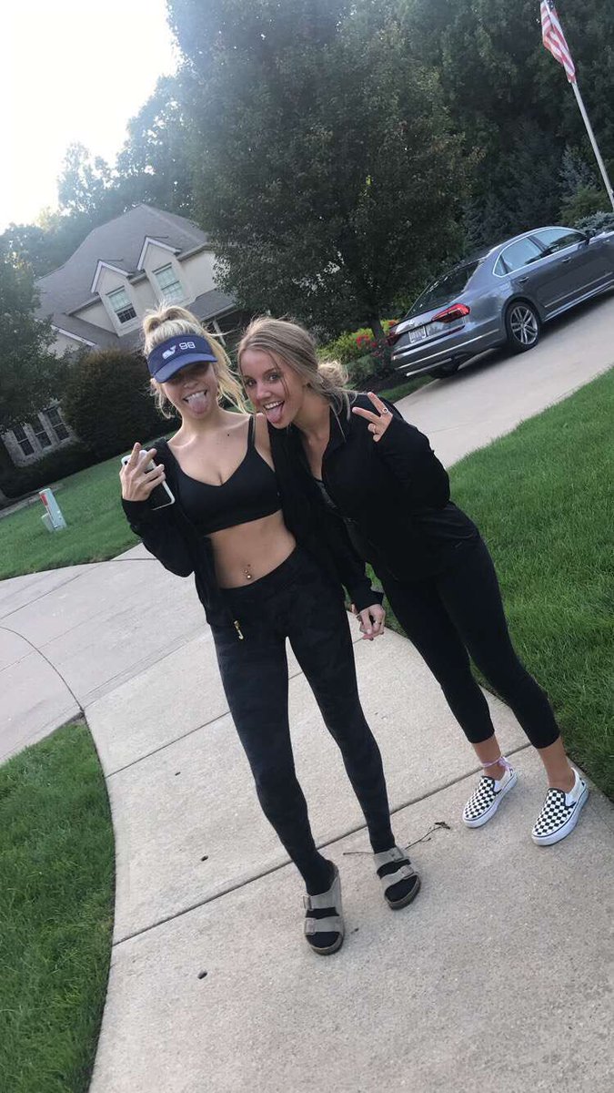emhargas's tweet photo. Happy birthday best @emmaprice188 🤩 Wouldn’t want ppl to mix me up with anyone else! Thanks for being my go to, love you forever❣️#emsquared https://t.co/UAvnHPnUUn