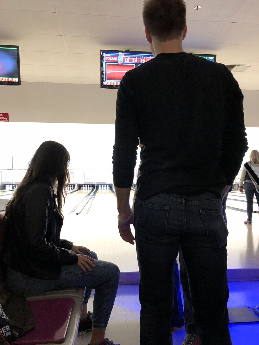 ThePete_Wheeler's tweet photo. I saw this picture of me bowling with friends and hear some fans are disappointed about my commitment to the team but I am still very focused on training while also having fun. #BehindyourBak #PostEarYours https://t.co/PolaQ3Gqf9