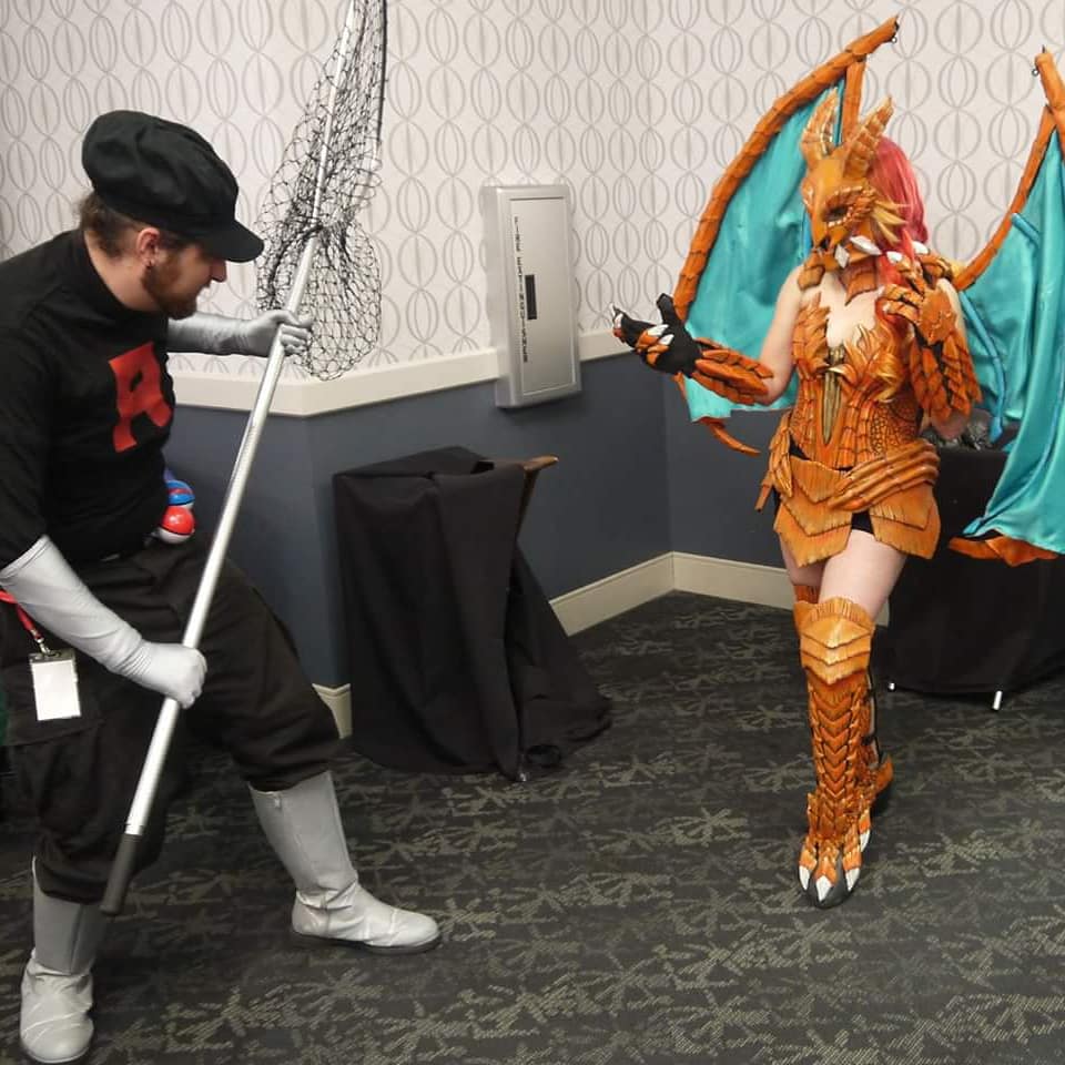 TeamRocketTEX's tweet photo. Plotting does the bosses heart well especially when it pays off.
#pokefest #pokefestsa #pokefest2018 #pokemoncosplay #pokemon #teamrocket #teamrockettex #teamrocketcosplay #teamrockettexas #gamefreakcosplay #gamefreak #pokemongo #charizard https://t.co/PdyvYXOWzt