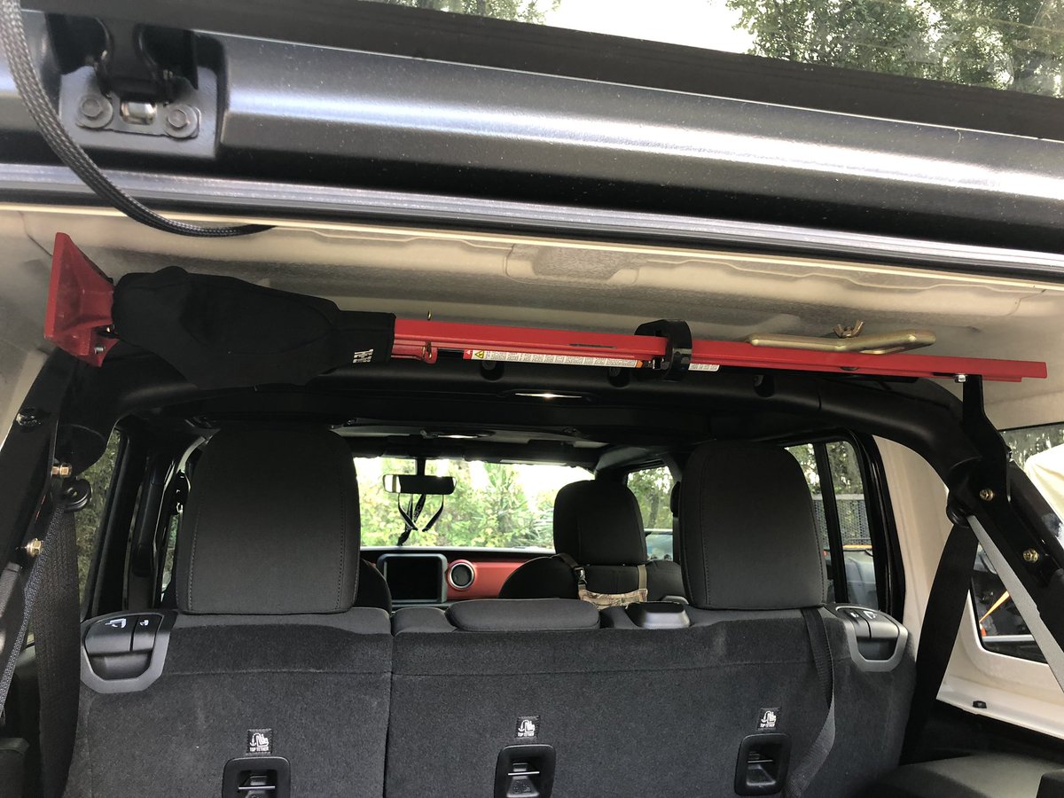 FishinWill's tweet photo. First mod in my new Jeep Wrangler Unlimited Rubicon. Dominion OffRoad Stealth Hi-Life Mount for the JLUR Hard Top. https://t.co/Wrfq5TMhRm