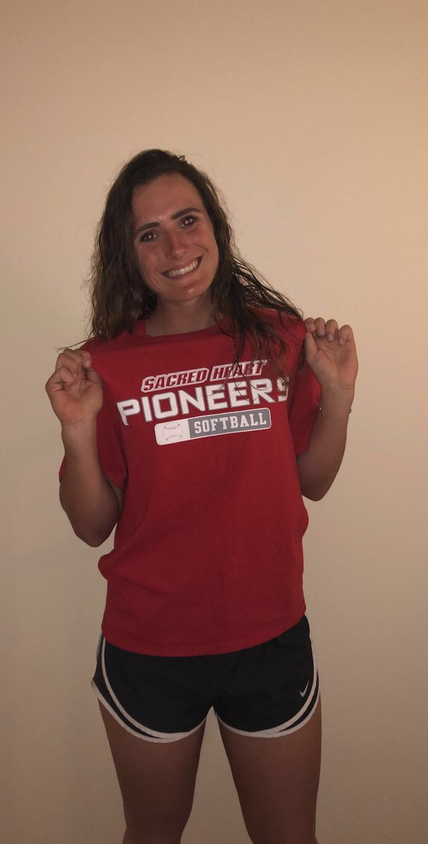 Myaheldred23's tweet photo. Extremely blessed and excited to announce that I will be furthering my academic career and playing D1 softball at Sacred Heart University❤️#gopioneers https://t.co/YPfrKBFSnl
