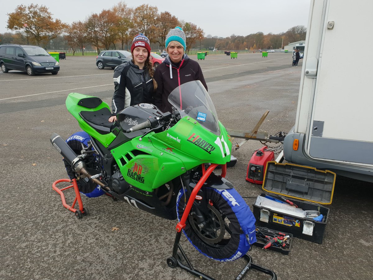 racing_61's tweet photo. Just a quick introduction, this is me and my mum and we go racing solo, mum looks after me whilst I look after and ride the bike. I race at Thundersport GB in the Superteens class and as every young racer does I dream of going professional. https://t.co/TPDYO239aC