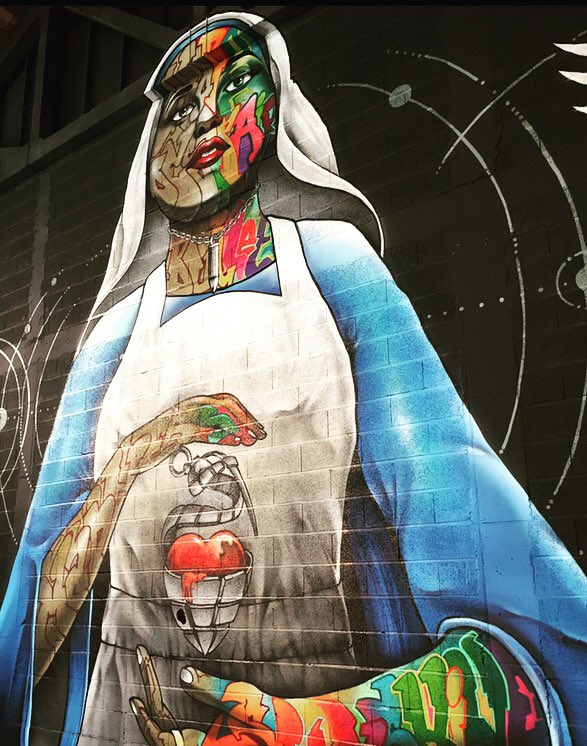 Ozark2202's tweet photo. L’exposition éphémère #BulletFactory retrace en peinture l’histoire de la cartoucherie de Toulouse et des 15 000 #munitionnettes qui y ont travaillées
#toulouse #occitanie #graffiti #artiste #streetart https://t.co/ucYWq8iHG0