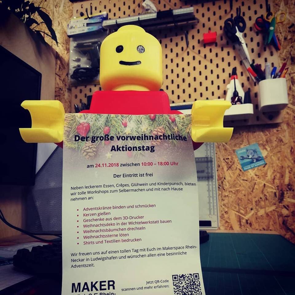 Makerspace_RN's tweet photo. Ho ho ho!
Der große vorweihnachtliche Aktionstag im MAKERSPACE Rhein-Neckar am 24.11. von 10:00 bis 18:00 Uhr für die ganze Familie. Wir haben tolle, kreative und Spaß bringende Stationen zum Mitmachen für Euch vorbereitet. Für Leckereien und Euer leibliches Wohl ist auch gesorgt https://t.co/dK3LNWeKJ5