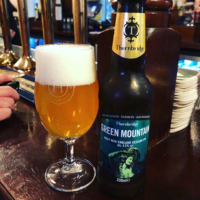 Bagofhops's tweet photo. @thornbridge Green Mountain enjoyed @harrogatetap - crisp bitter finish with notable “herby” flavours in this. Lovely. #beer #craftbeer #untappd #dddecent #instabeer #instabeerofficial #beerstagram #beersofinstagram #beerlover #beergeek #juicebomb #ukcbf… https://t.co/vlIhlkip3A https://t.co/TOxHmp3Lxf