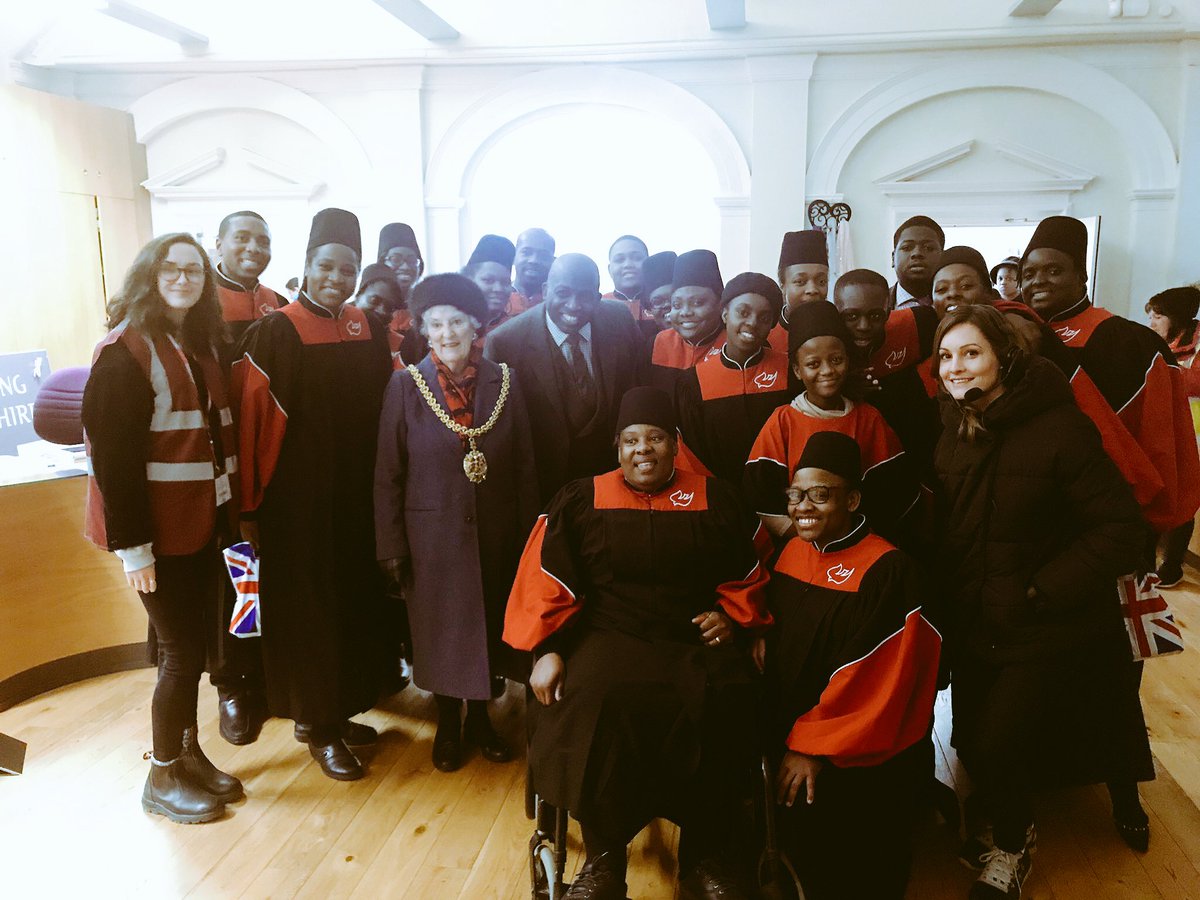 emmadpartners's tweet photo. Absolutely loved working the Christmas lights switch on again this year...AMAZING acts, AWESOME crowd and BRILLIANT team #FeelingFestive #FestiveCarlisle #StageManager #Christmas #Carlisle https://t.co/EkaahU3deh