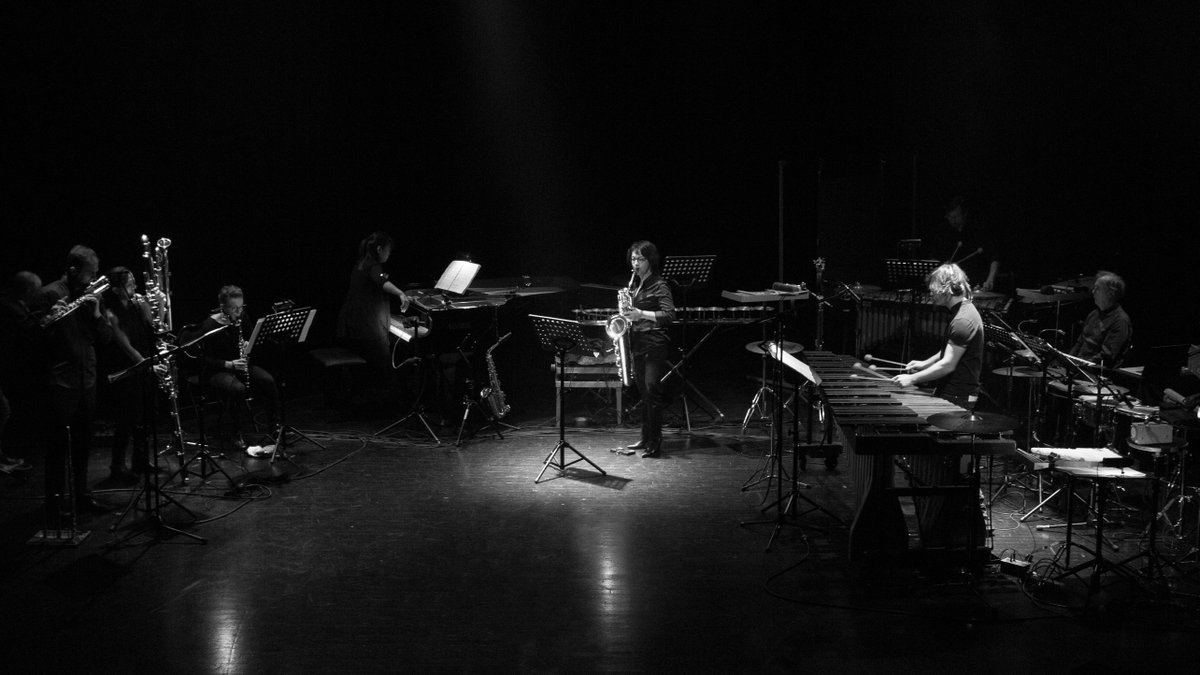 Sound around#3 c'était vendredi avec les amis de Proxima Centauri.
Rendez vous au Rocher de Palmer à Bordeaux, jeudi à 20h30 pour la belle!
Meccanica Della Solitudine // Maurilio Cacciatore
Photo : Guillaume Guégan