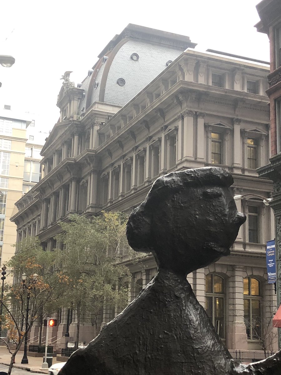 DebbieMonterrey's tweet photo. Great afternoon doing an historic @downtownstlouis walking tour! @landmarks_stl @KienerPlaza @GatewayArchPark https://t.co/PCQXc7LoQ1