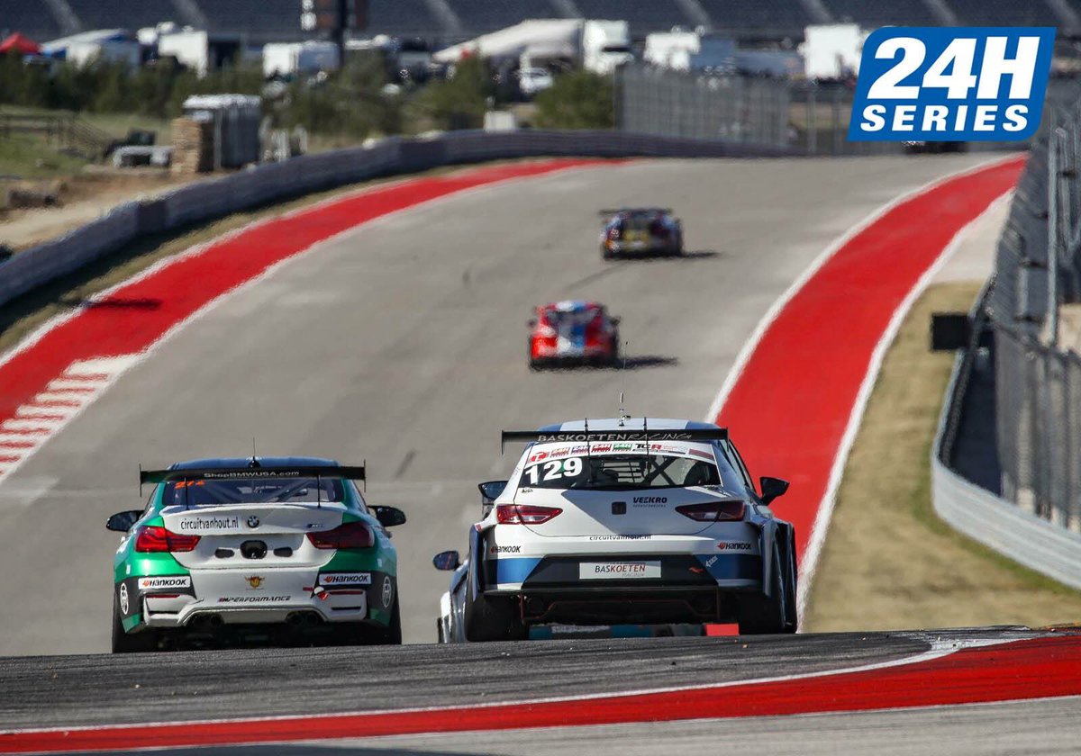 Cupraracing's tweet photo. The race @24HSERIES in @COTA is entering in the final strait with 3 left to go of #TCRClass headed by #CUPRATCR @BasKoetenRacing teams #LMSRacing and #NKPPRacing in P1 y P2 respectively. https://t.co/J4cju6EBPs