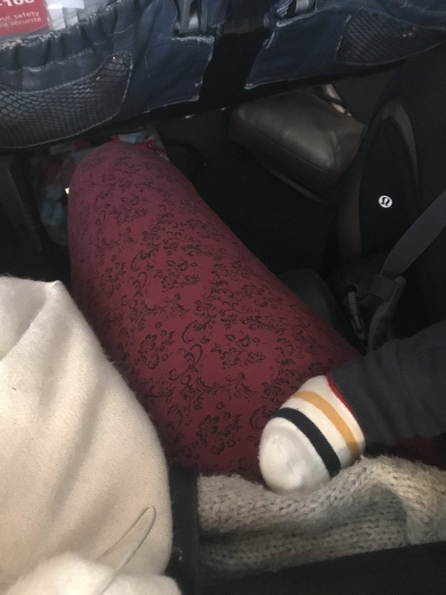 paasstah's tweet photo. I had the cutest, chubbiest baby foot keeping me company on my flight. I’m not even mad. This kid was adorable and his sweet laugh distracted me from the turbulence. #babyfever #justkidding #ilikegin #andvodka https://t.co/VRT8S5cVj2