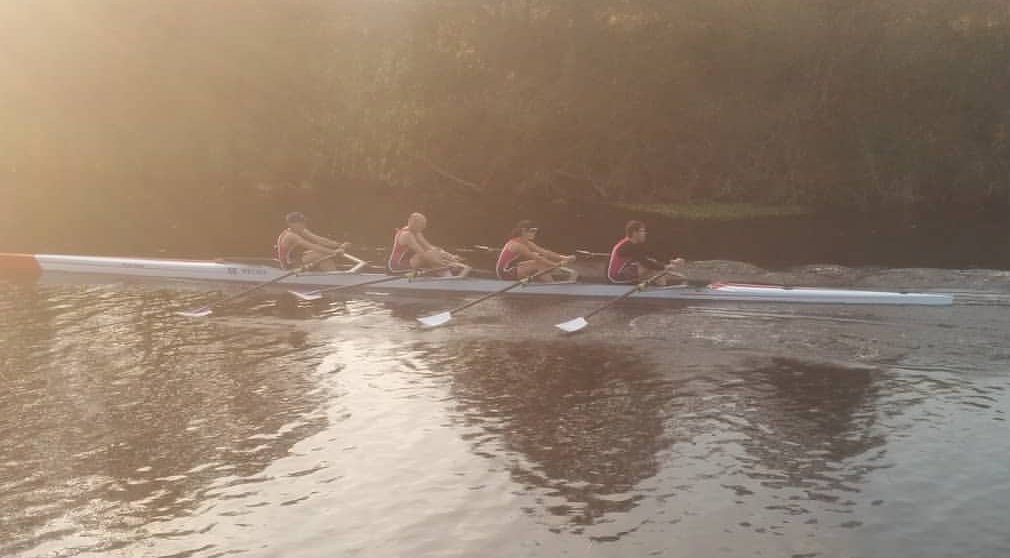 devilselbow_rc's tweet photo. Good day for devils at @LoughboroughBC Soar Head - a second, a third and a time only.
🚣🏼‍♀️🚣🏼‍♀️🚣🏼‍♀️
We entered an open 4x- (with Holly in it!), a ladies 4x+ and a men's pair. https://t.co/lD5QrE4q5Y