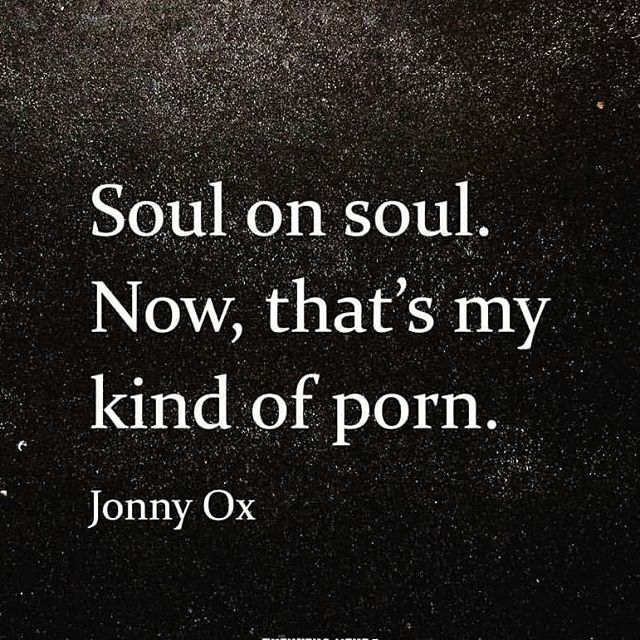 °
Soul beautiful. 💚
°
°
#jonnyox #writeontimerightnow #writeherewritenow #wordporn #logophile #wordup #soulloveistruelove