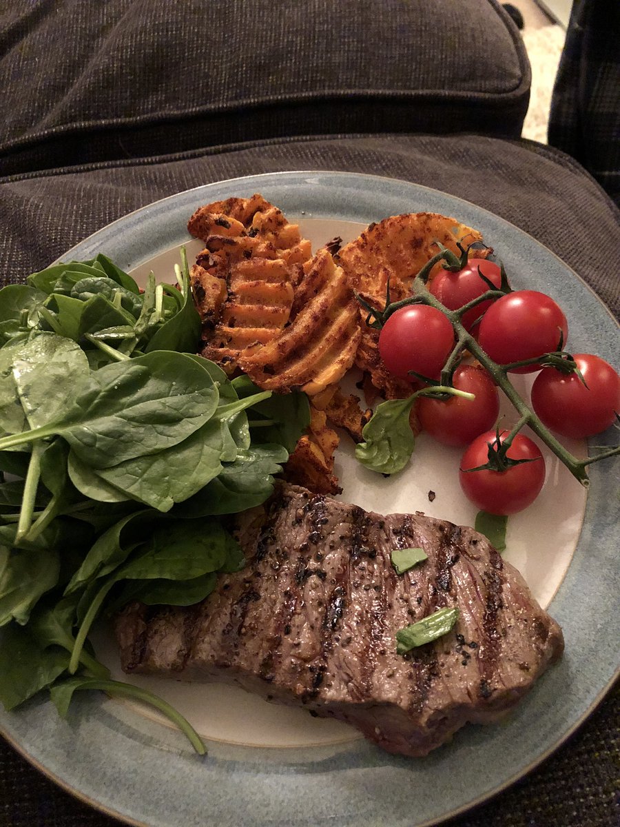 SlimmingJoanna tweet picture