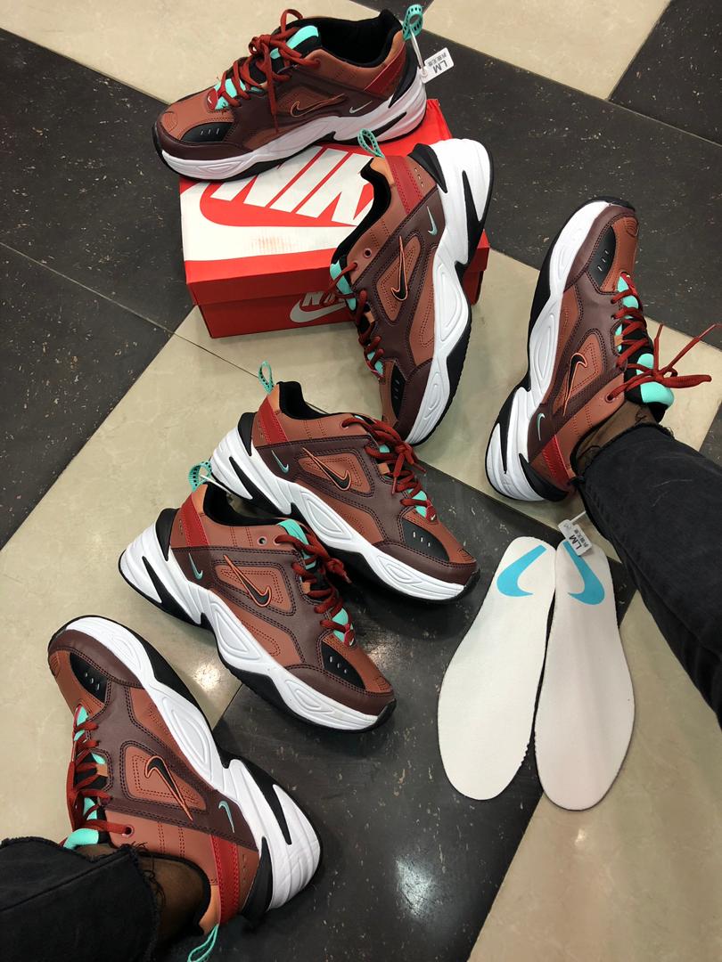 *Eu 40-45
* call me on 08132963406 or dm me
* available delivery nationwide within 24-48hrs.