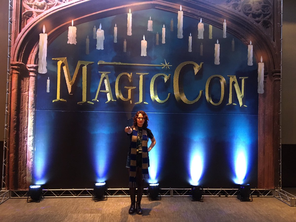 redanelight_red's tweet photo. O lado ruim de um evento maravilhoso é que ele acaba #MagicCon2018 https://t.co/QQmNnwyFuN
