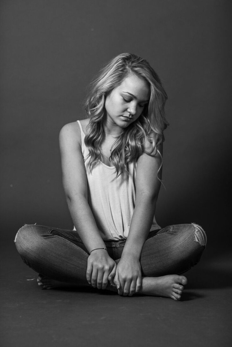korylinfish's tweet photo. “the most important thing you will ever do in your life is learn to embrace your unique, honest self.” #projectbeauty2018 #nomakeup https://t.co/ciCc0nHVMt