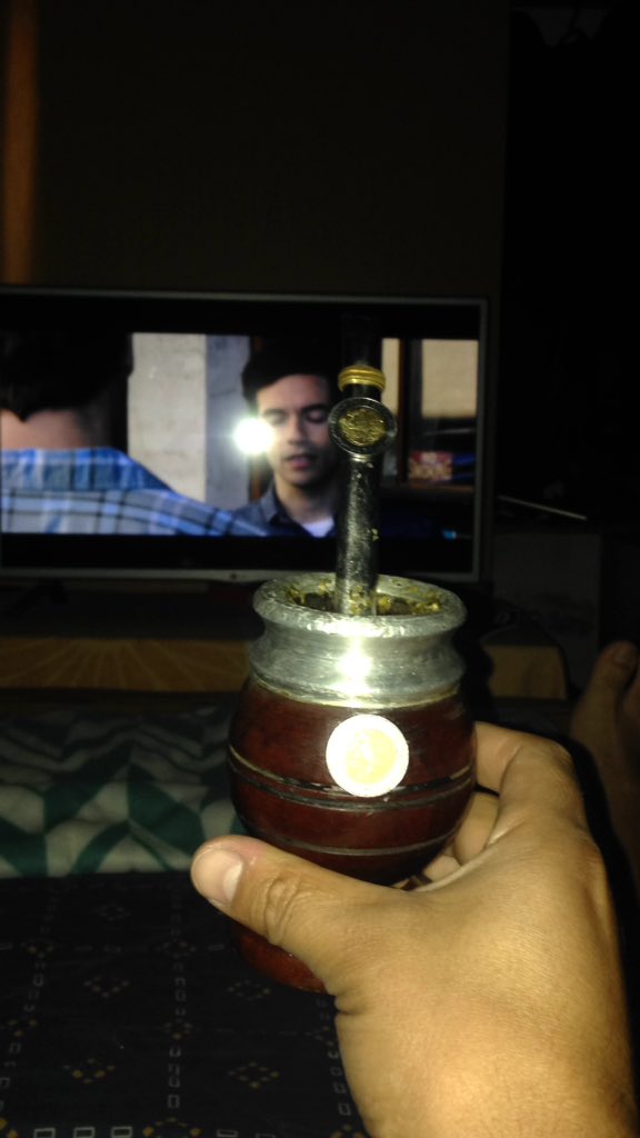maxnain's tweet photo. Un buen mate para la alegría #matechile #unmatealegralavida https://t.co/Up30SjY2dE