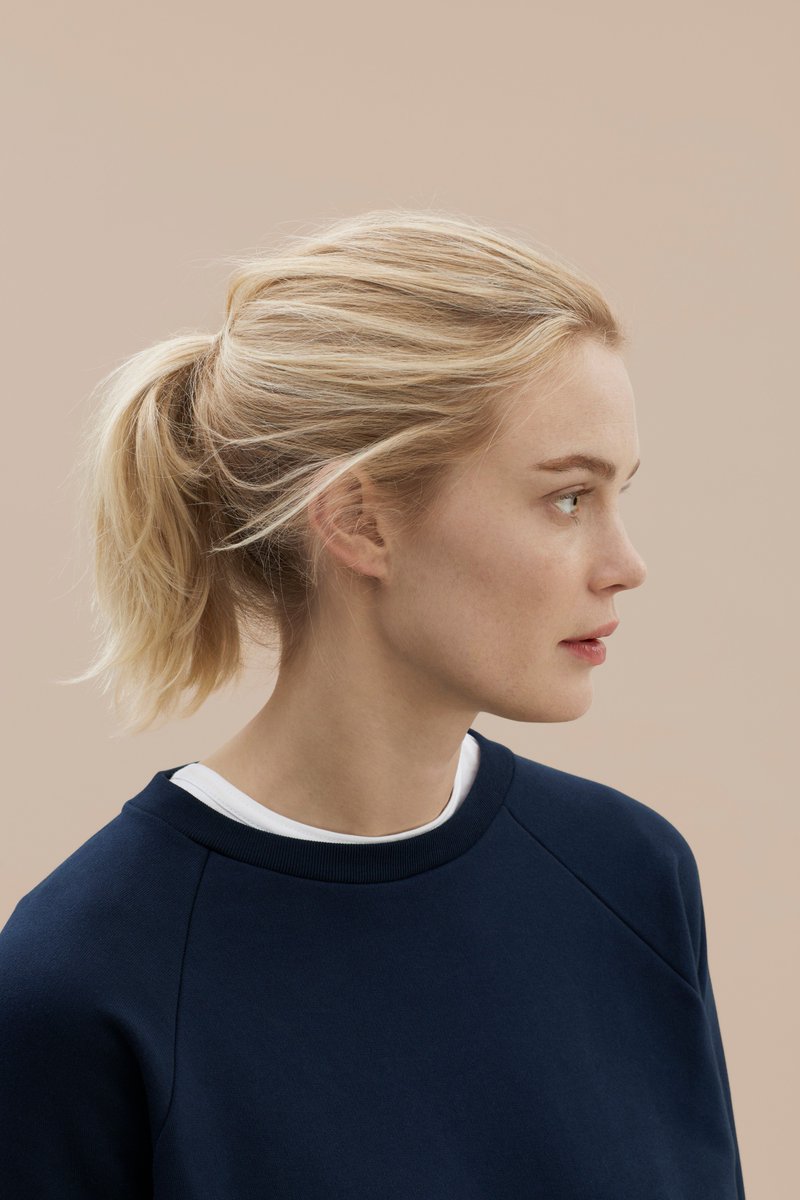 handvaerk's tweet photo. Keep it simple.
#slowfashion #chasesimplicity #raglansweatshirt #womenswear #handcrafted #perfectbasics #handvaerk https://t.co/S0EiUkF2ZE