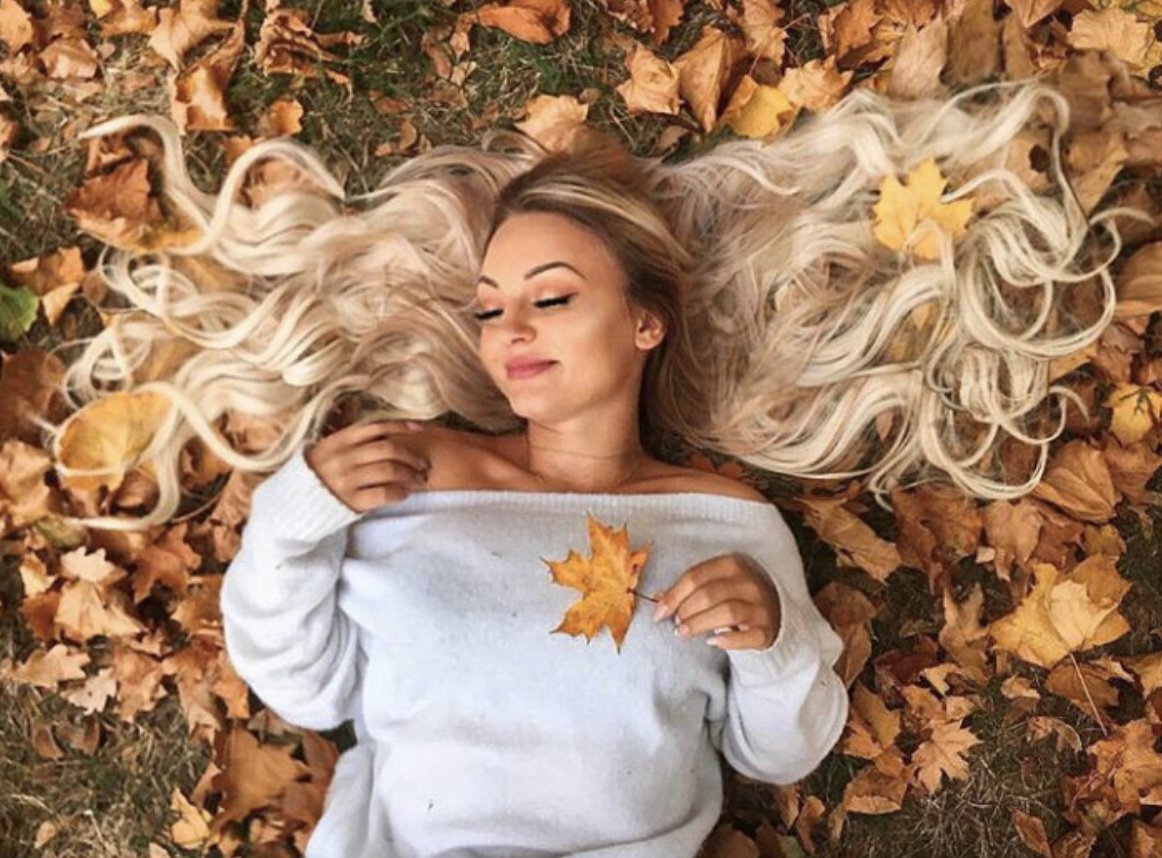 ISOBeauty's tweet photo. Totally feelin’ these Fall locks! Recreate this look by using our Pink Twisters + adding in our clip-in Hair Extensions. #FallHair https://t.co/05FjQ4zOoh